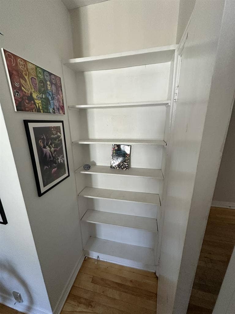 1 Bedroom, Shared bathroom