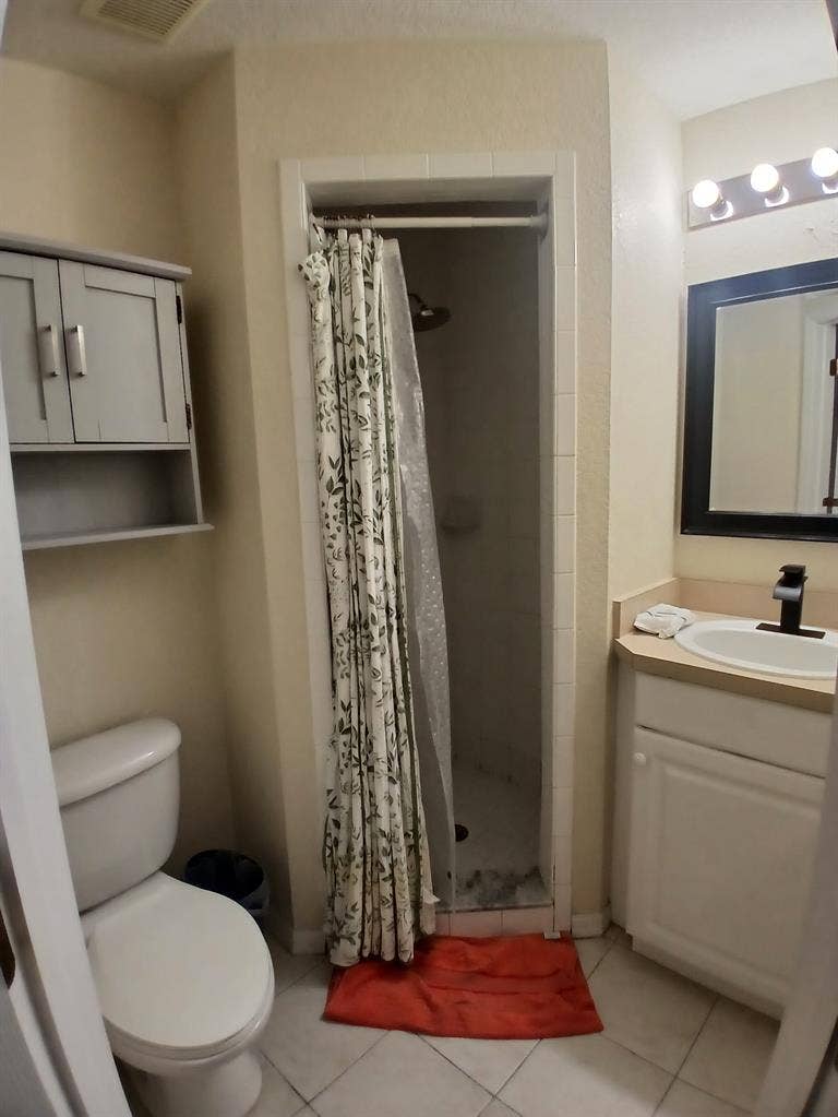 Single room for rent