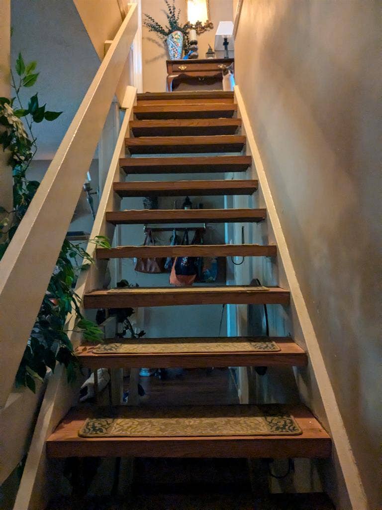 Need roommate in Hoover