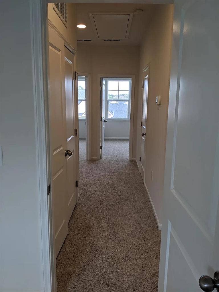 4 BR in Apex
