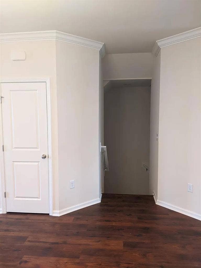 4 BR in Apex