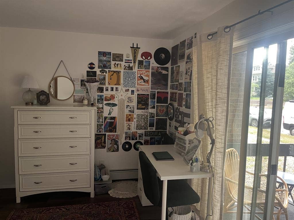 CU Apt On The Hill 3 BED Spring Sub