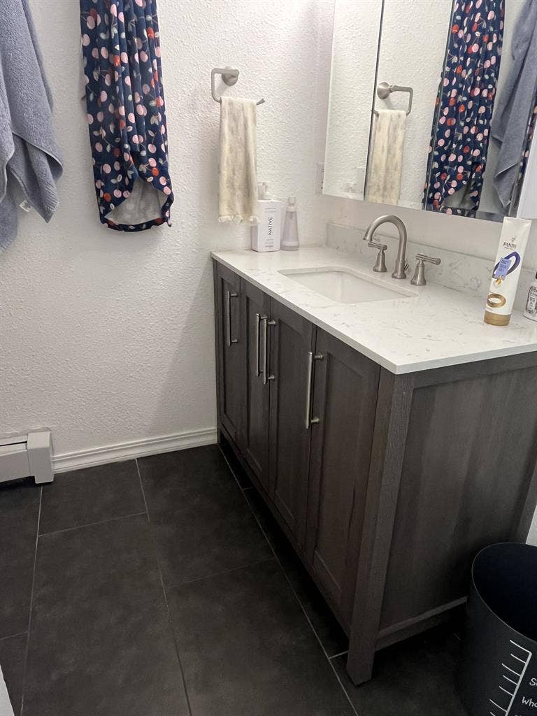 CU Apt On The Hill 3 BED Spring Sub