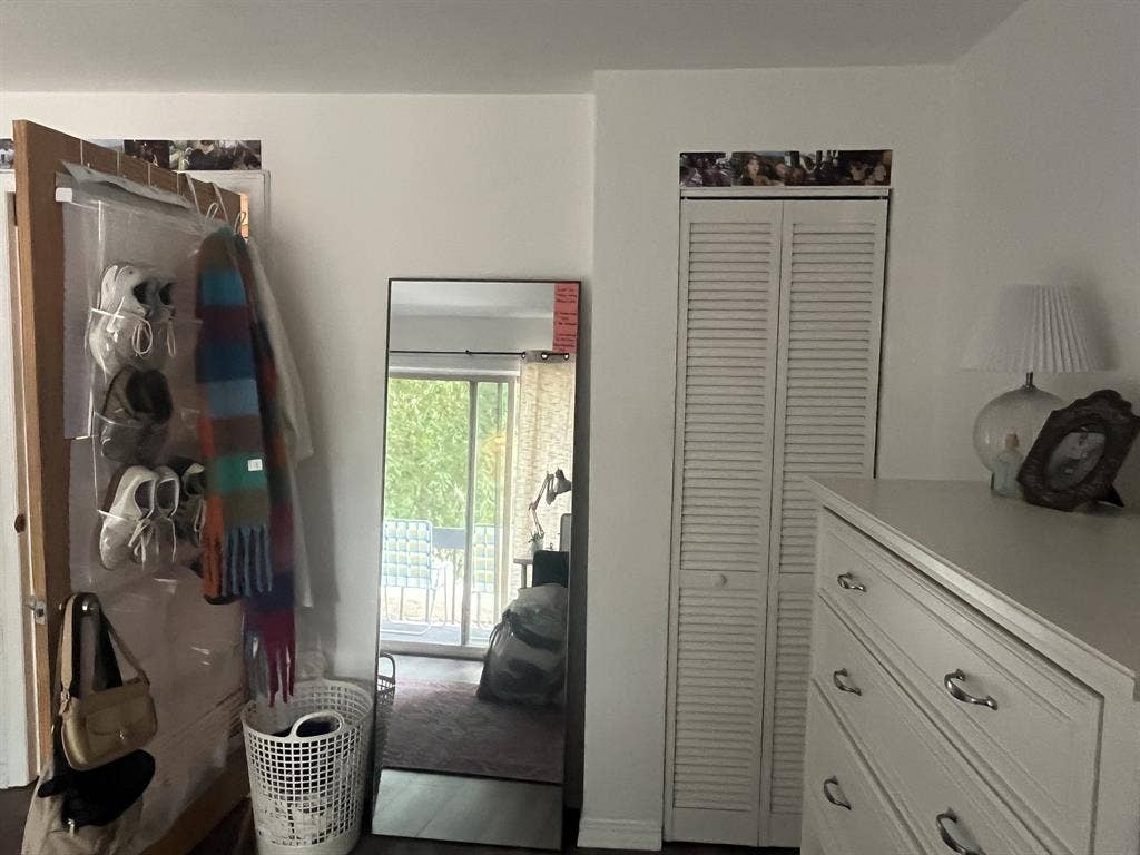 CU Apt On The Hill 3 BED Spring Sub