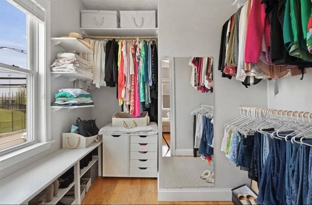 1 Master Bedroom Available in Condo