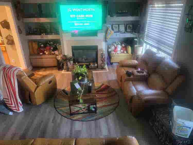 Female roommate yr and older