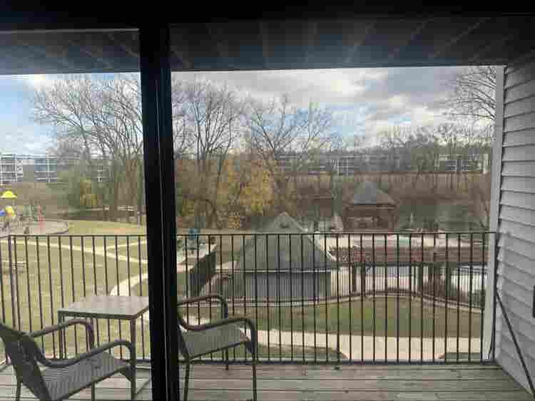 Looking for Roommate