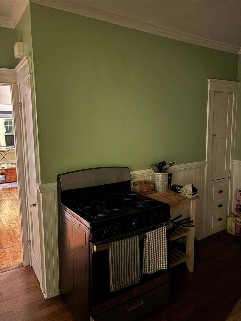 Looking for A Roommate!! :)