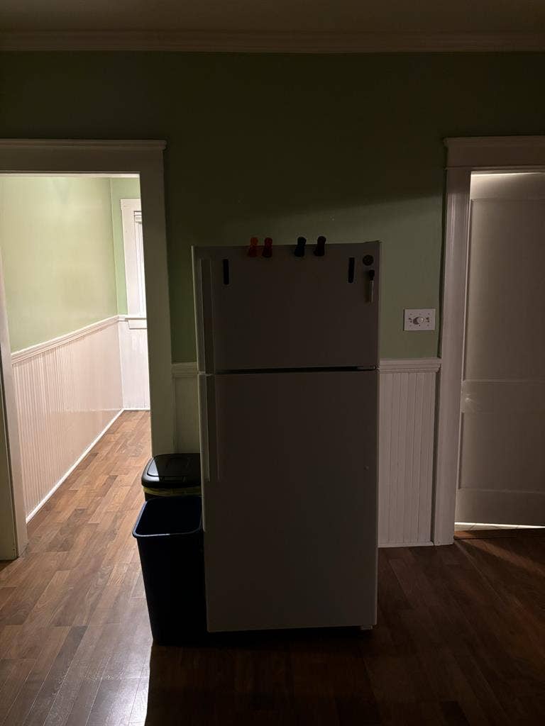 Looking for A Roommate!! :)