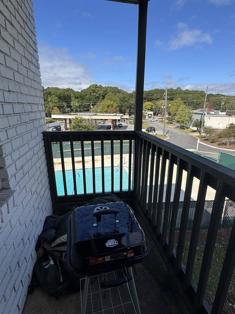 b close to beachwood