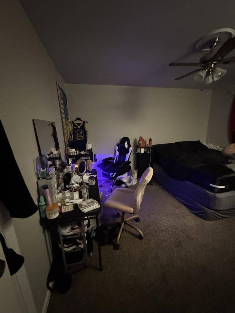 b close to beachwood