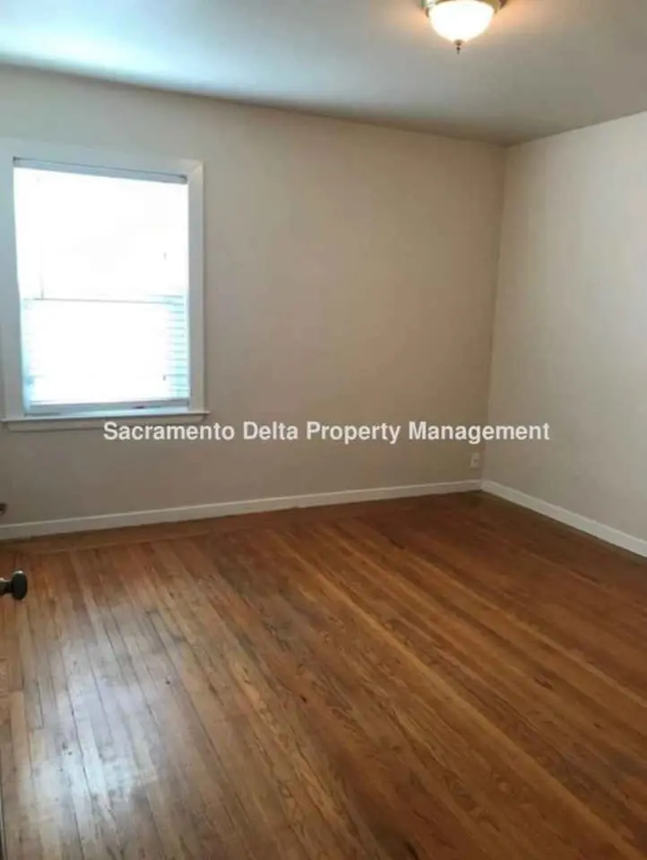 Private Room in Shared House