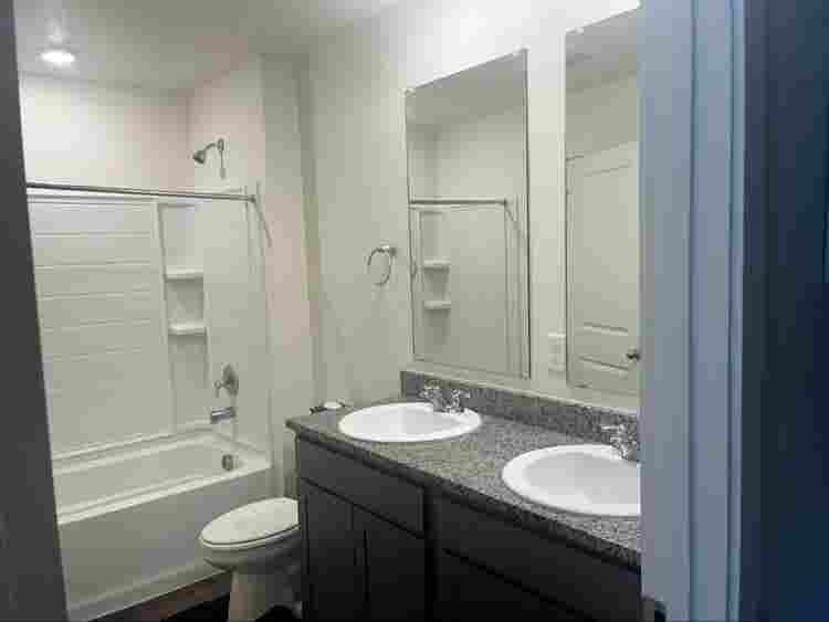 One bedroom in townhouse