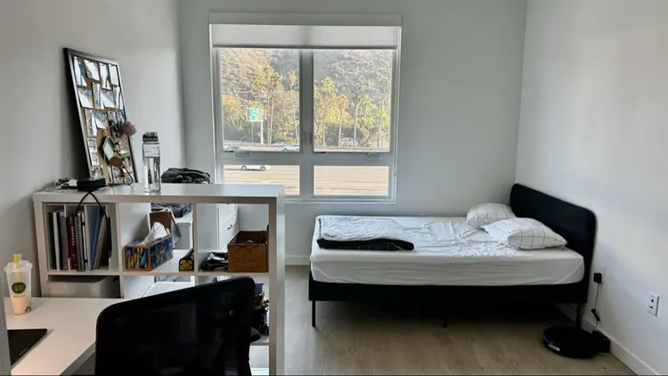 Roommate Wanted — Move-In Dec/Jan