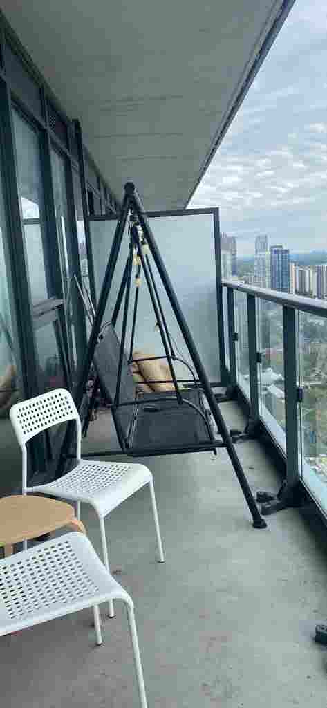 Temporary stay mid mov to jan end