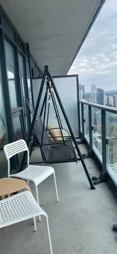 Temporary stay mid mov to jan end