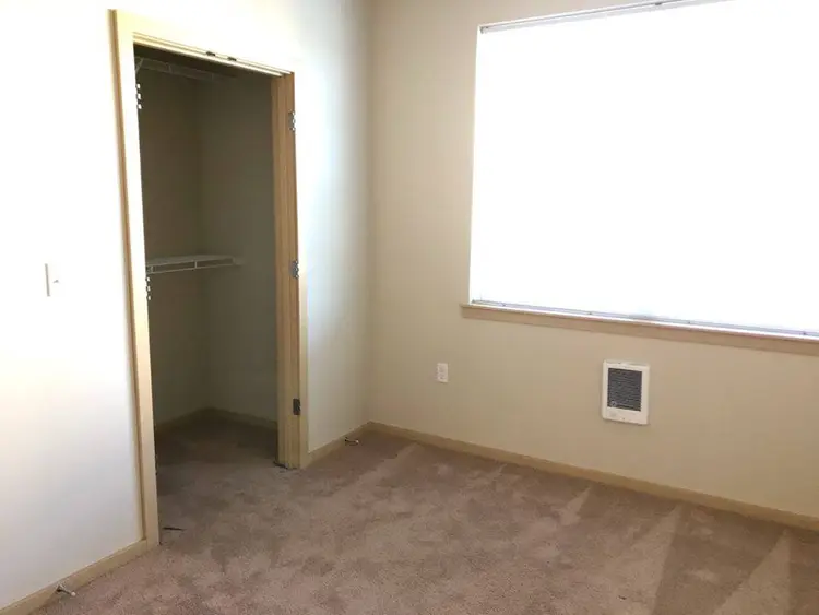 Room for rent near Orenco station