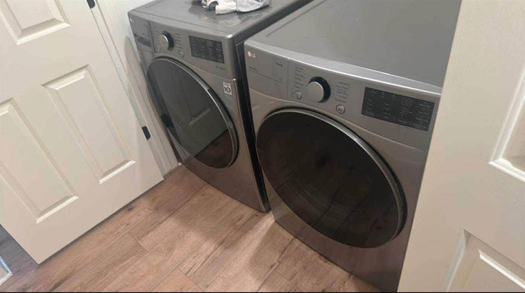 Private room with shared bathroom