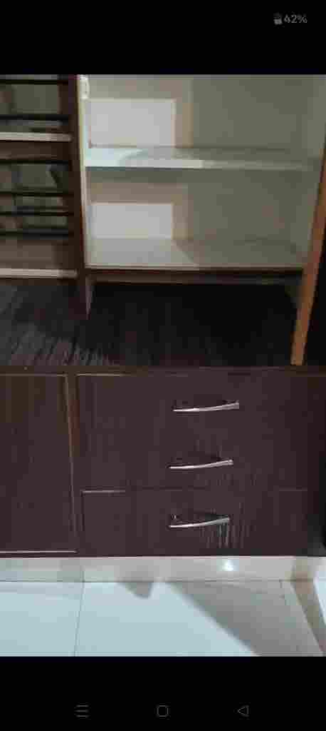 Looking for a female roommate