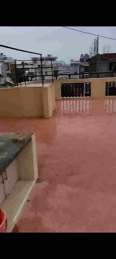 Looking for a female roommate