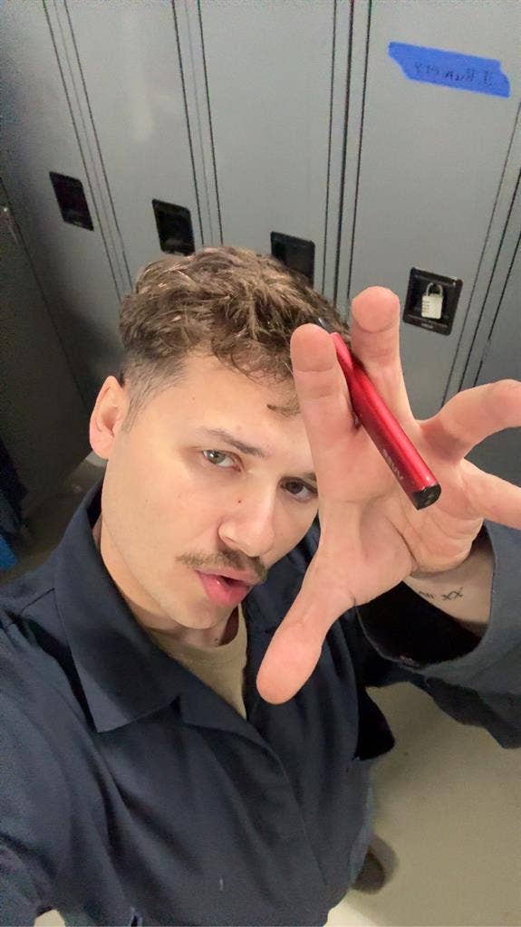 Looking for a roommate