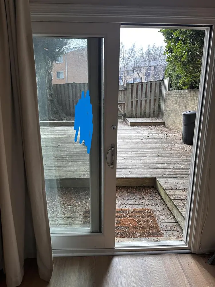 1 PERSON ONLY private unit