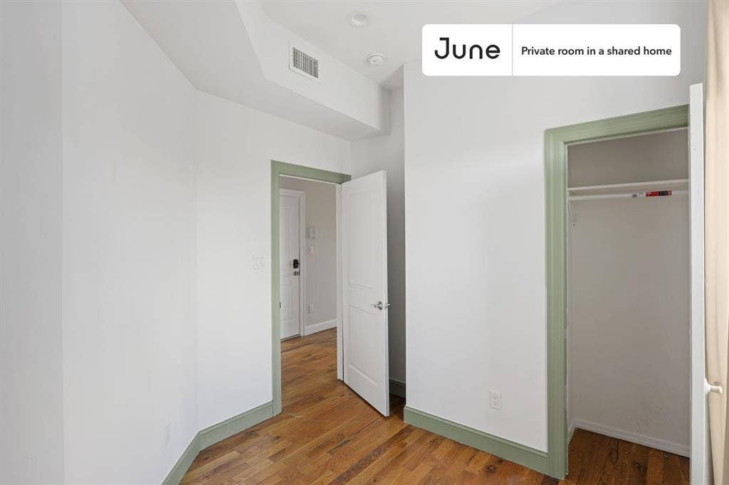 4 BR in New York City