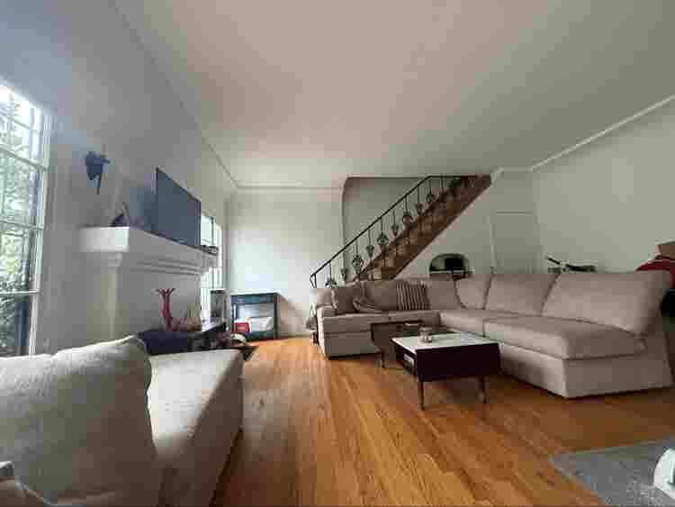 Walkable, safe neighborhood