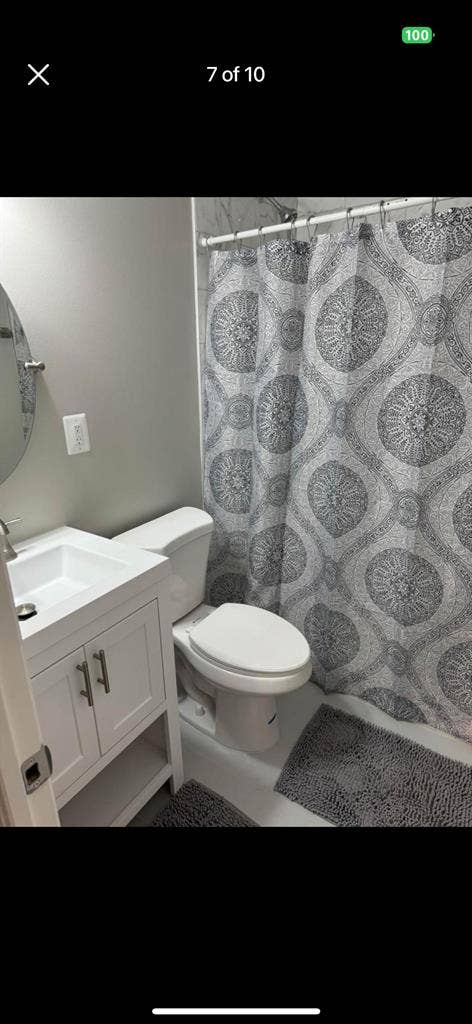 Room for rent in shared house