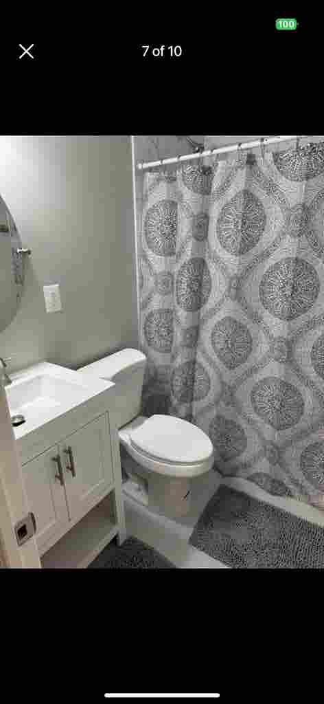 Room for rent in shared house