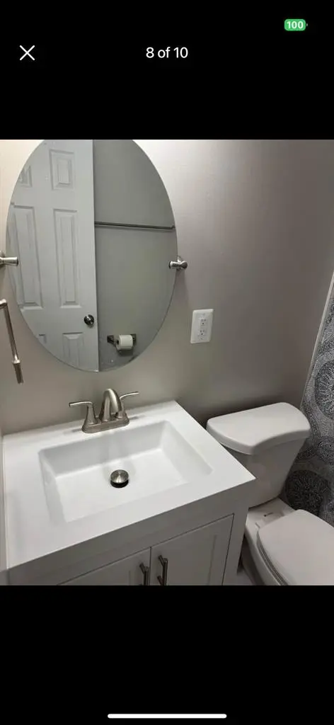 Room for rent in shared house