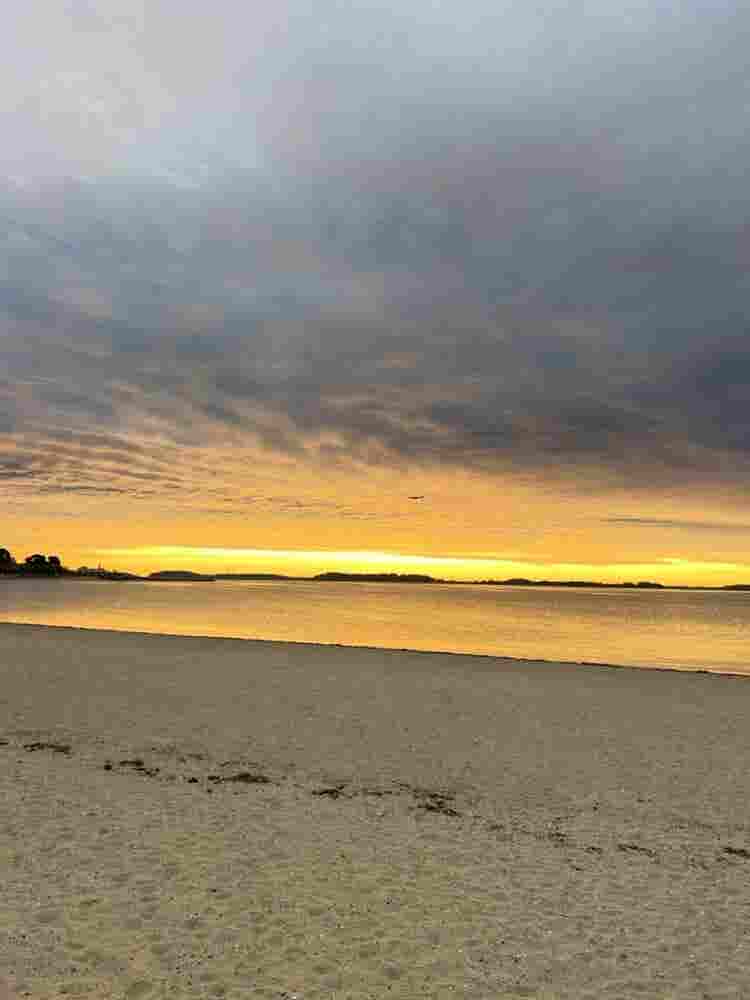 2BR Apartment with Private Deck