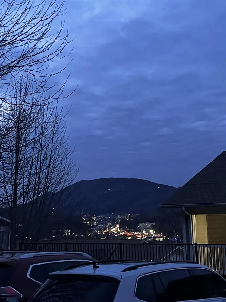 Villages of Meadowview - building A