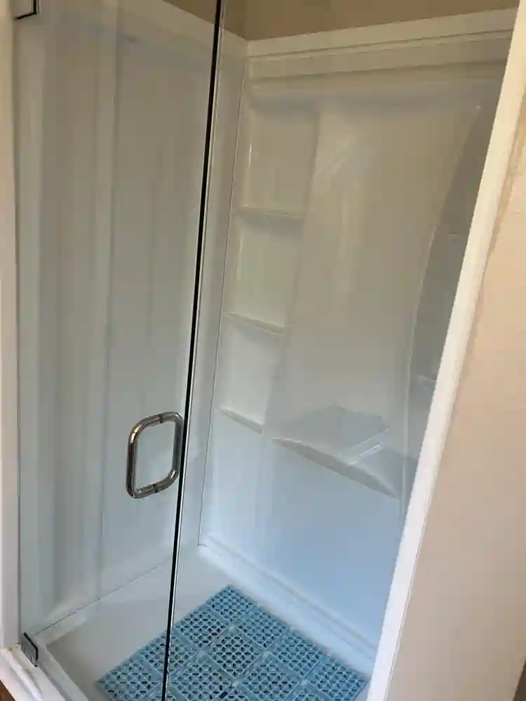 Master Bedroom/Includes Utilities