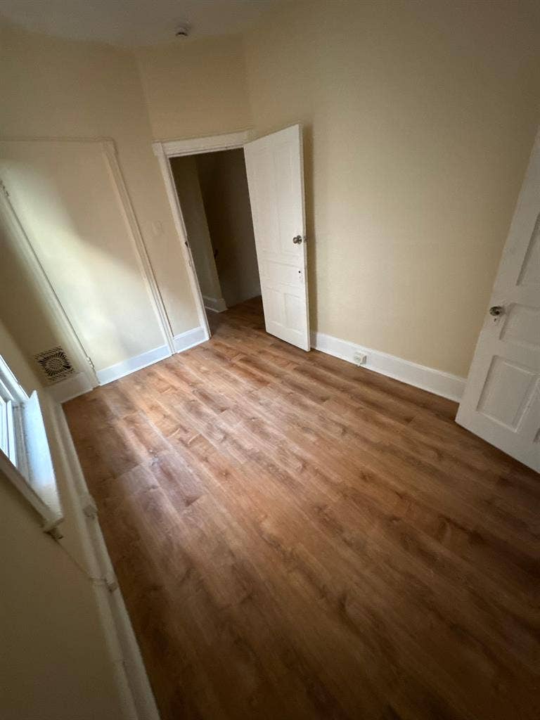 Rento habitación a mi de Allentow