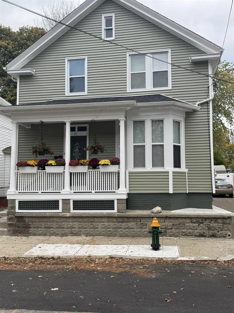 Looking for roommate