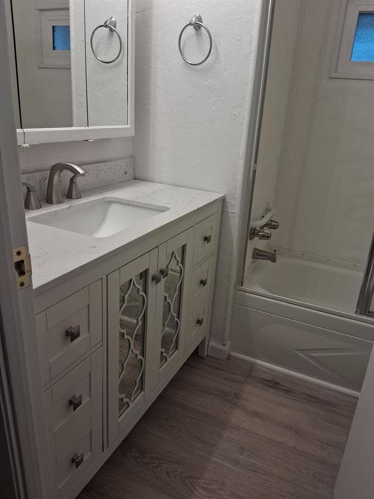 Private bedroom and bath for rent