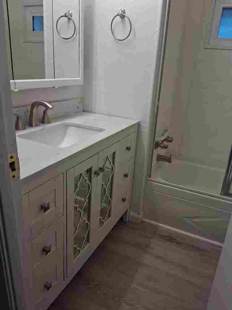 Private bedroom and bath for rent