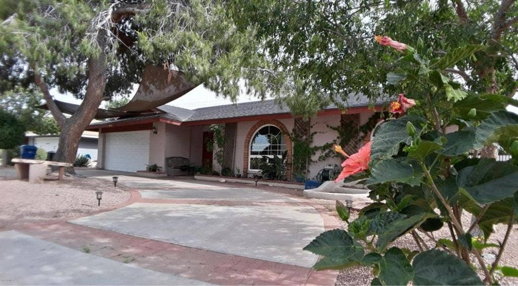 MESA, pet friendly - second chancee