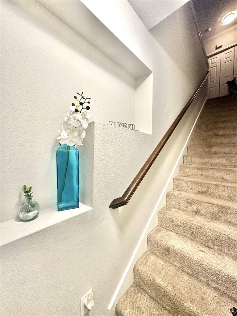 Luxury

~Lg bedroom w/ bathroom...