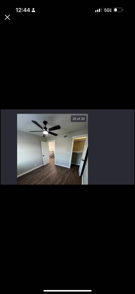 Needing two roommates !