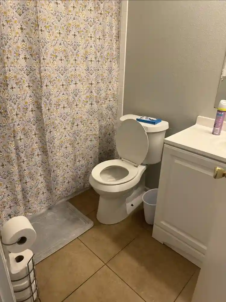 Available room with all utilities