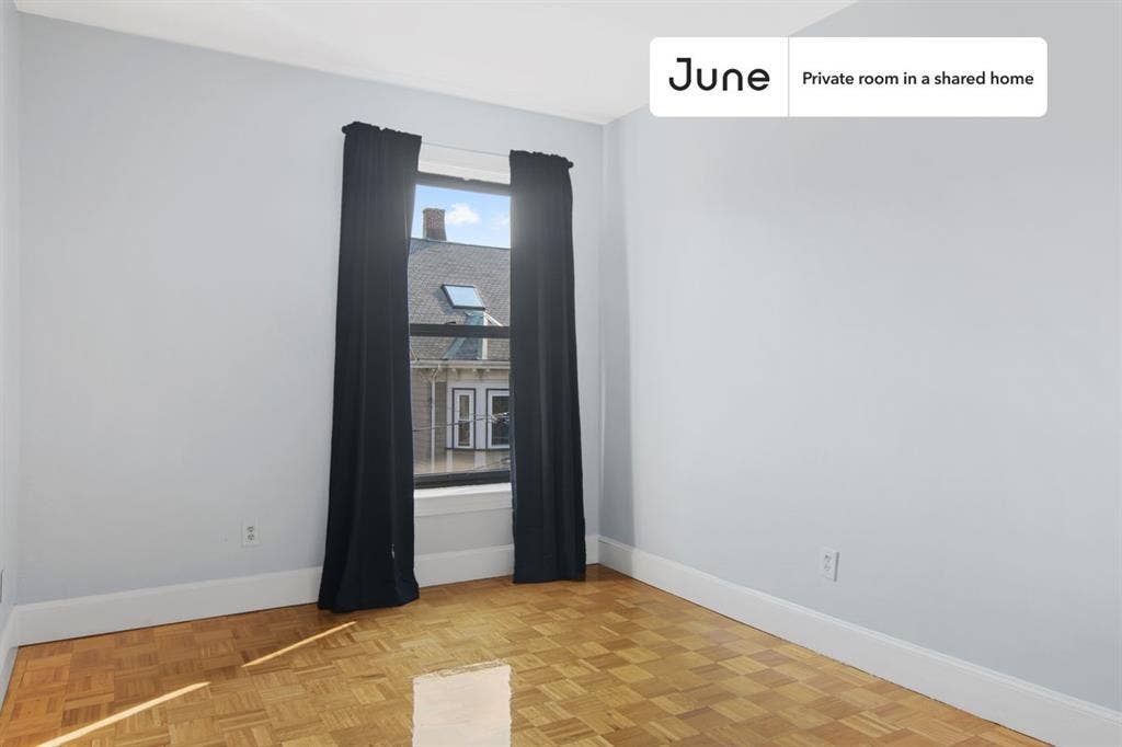 4 BR in Boston