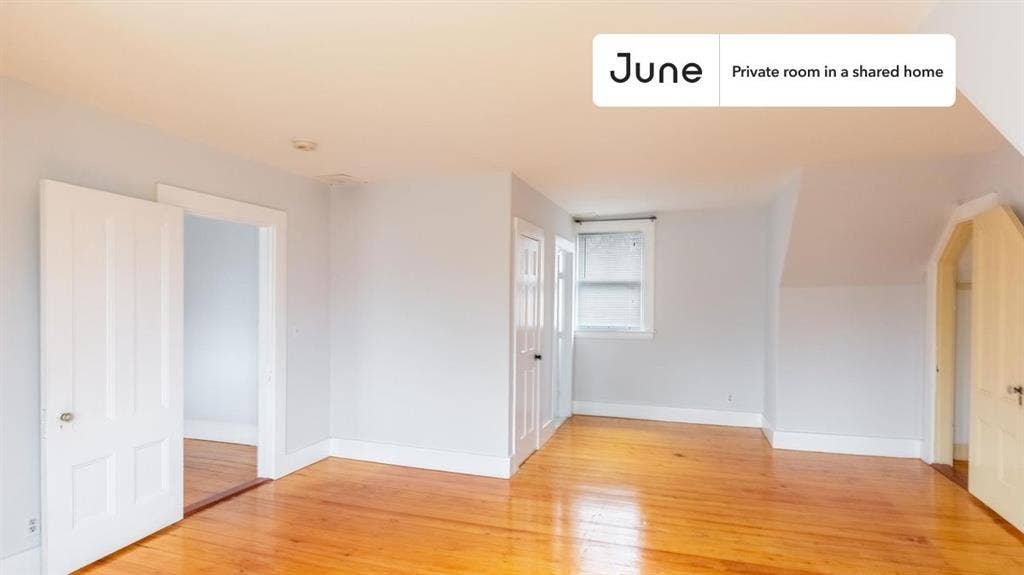5 BR in Boston