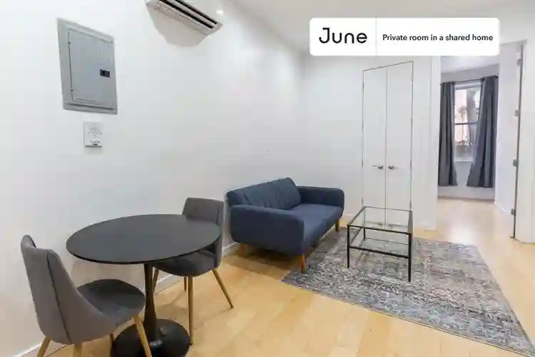 4 BR in New York City