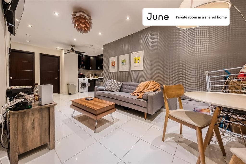 4 BR in New York City