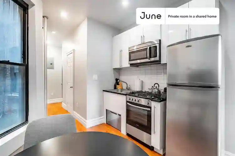 2 BR in New York City