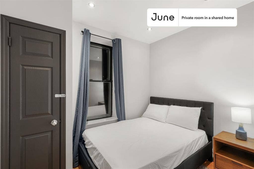 3 BR in New York City