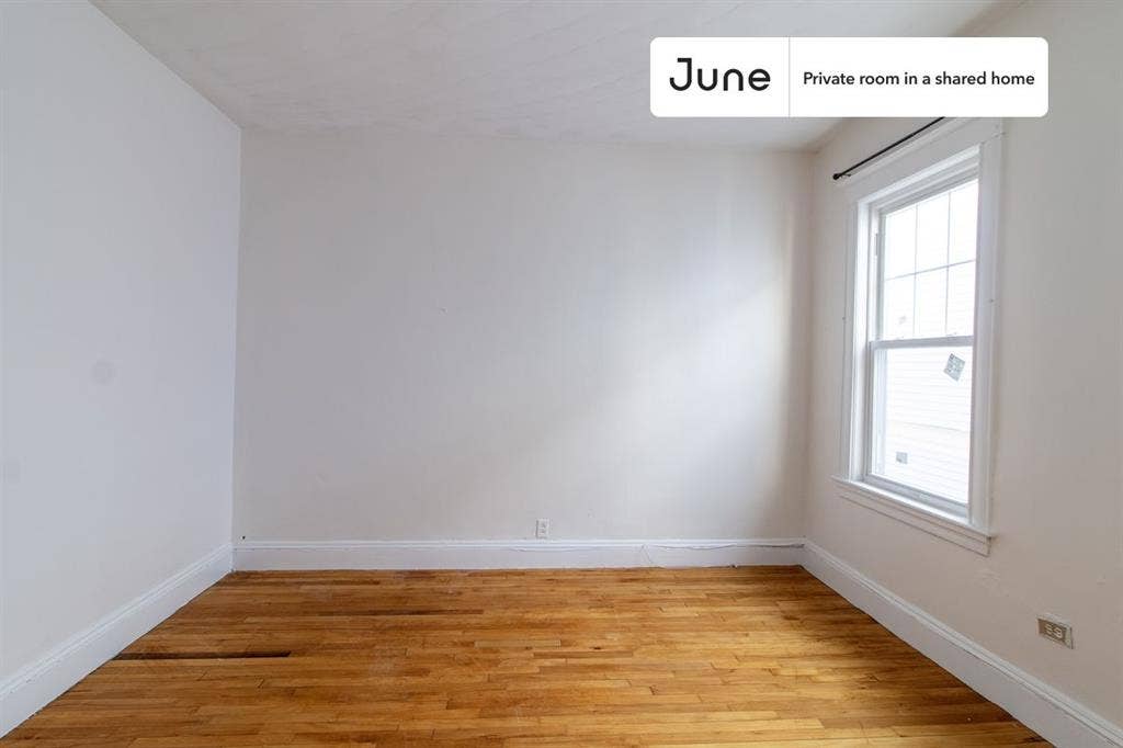 4 BR in Boston