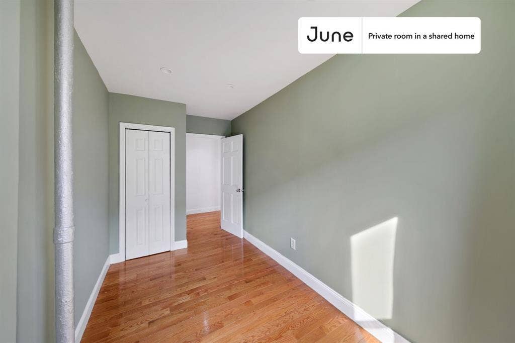 4 BR in New York City